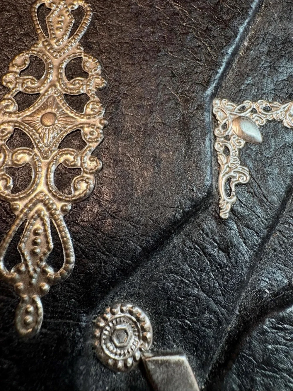 Handcrafted Medusa Grimoire Journal | Mexican Artisan